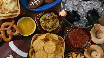 How to Throw a Helluva Good Super Bowl Party